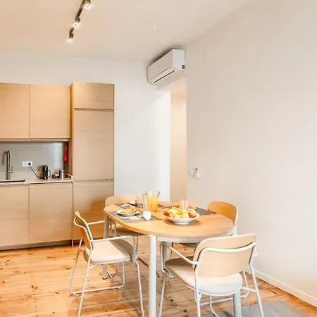 Pn Modern & Tastefully Renovated - 3br In The Heart Of Apartment