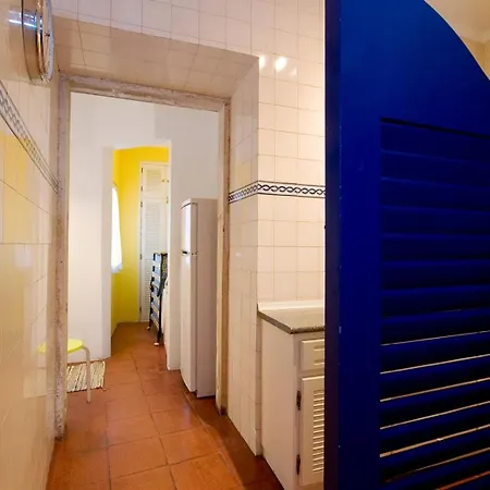 Appartement Pn New Ac! Stylish & Central- View To Tram 28! Lissabon