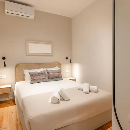 Pn Modern & Tastefully Renovated - 3br In The Heart Of