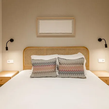 Pn Modern & Tastefully Renovated - 3br In The Heart Of アパート リスボン