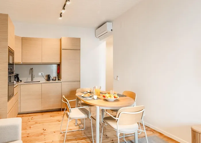 Pn Modern & Tastefully Renovated - 3br In The Heart Of Apartament