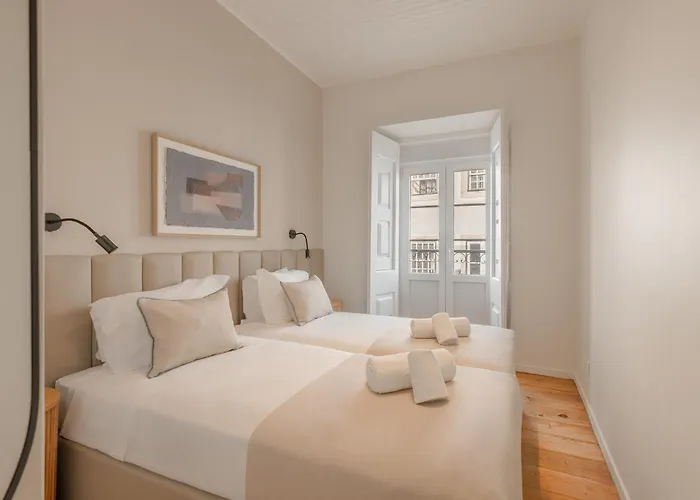 Pn Modern & Tastefully Renovated - 3br In The Heart Of 公寓 Lisboa