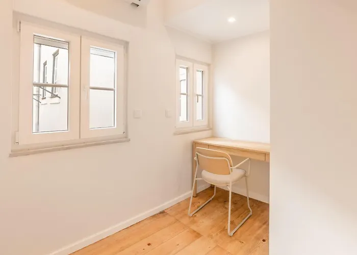 Pn Modern & Tastefully Renovated - 3br In The Heart Of 公寓 Lisboa